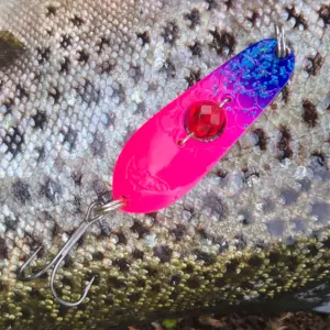 Kuusamon Uistin Tuksu Räsänen Helmi 50mm 11g ja 14g