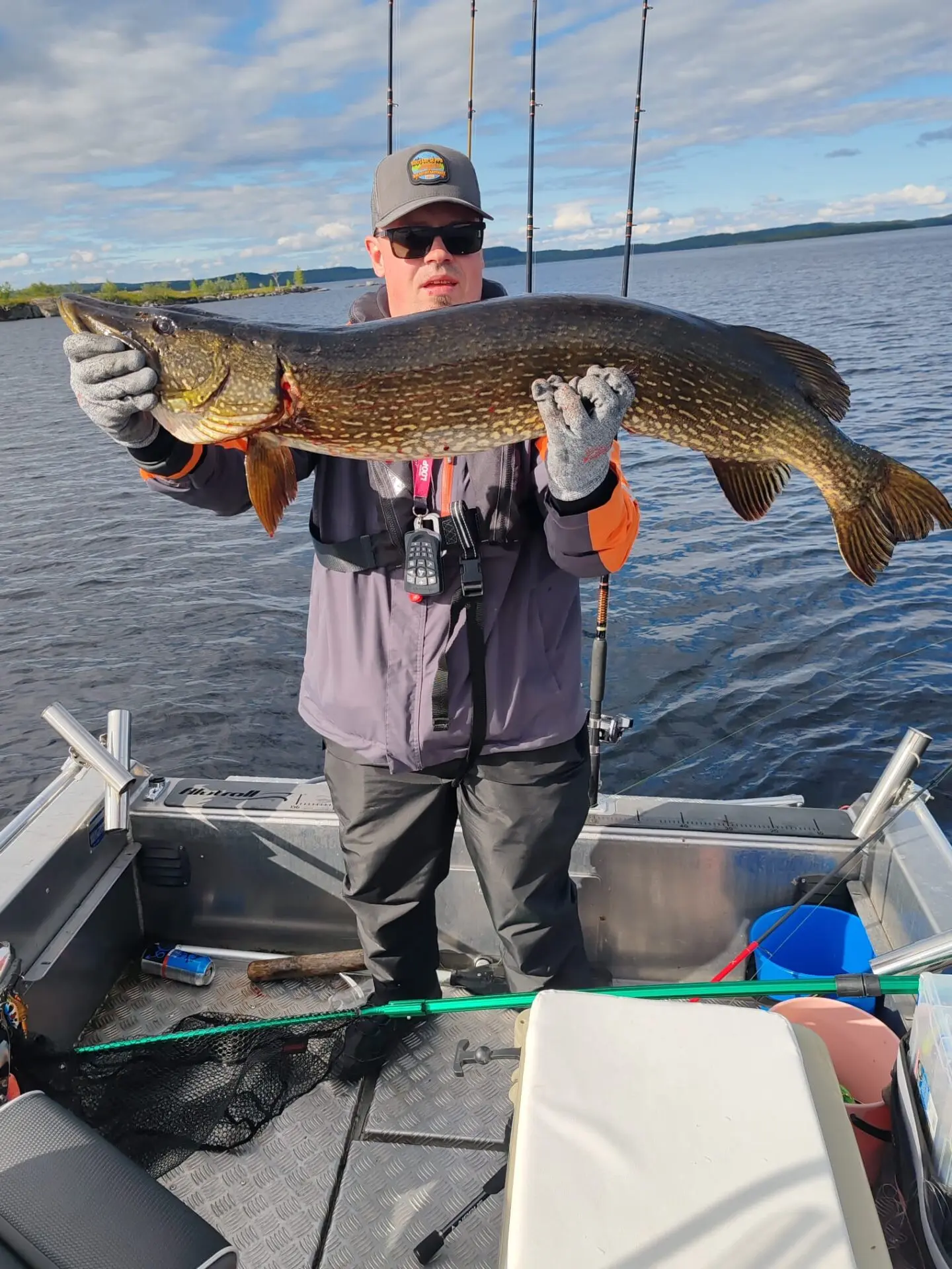 116cm hauki ja 55 taimen Inarilta