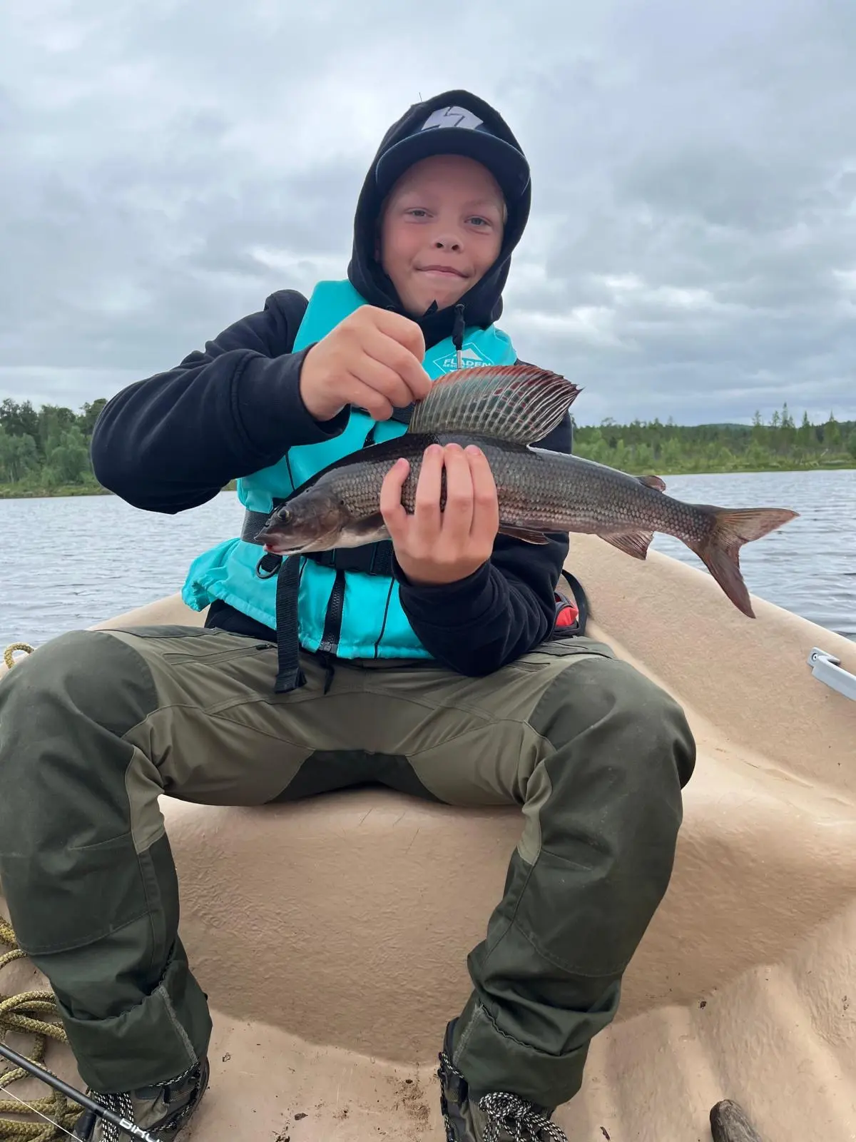 40cm harjus paatarin järveltä