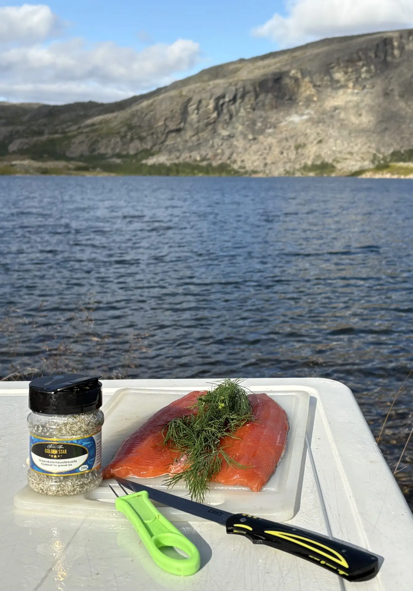 770g taimen jatkojalostuksessa