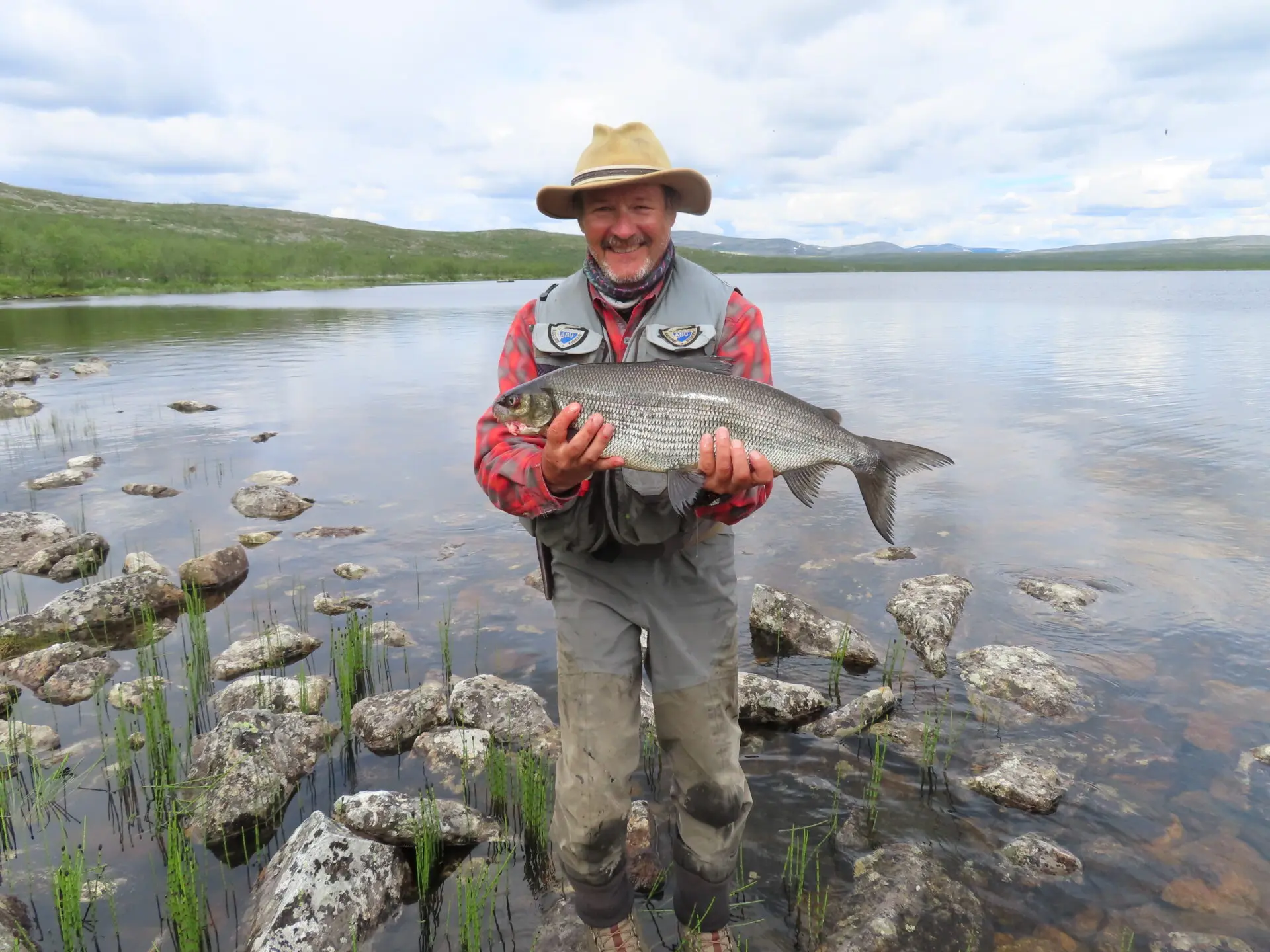 3150g Siika Käsivarresta